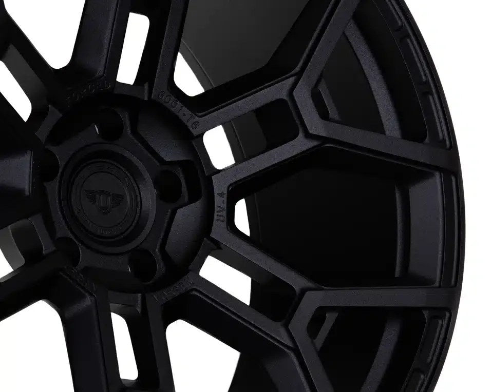 Urban x Vossen UV-4 Wheel Set for Land Rover Range Rover (L460)