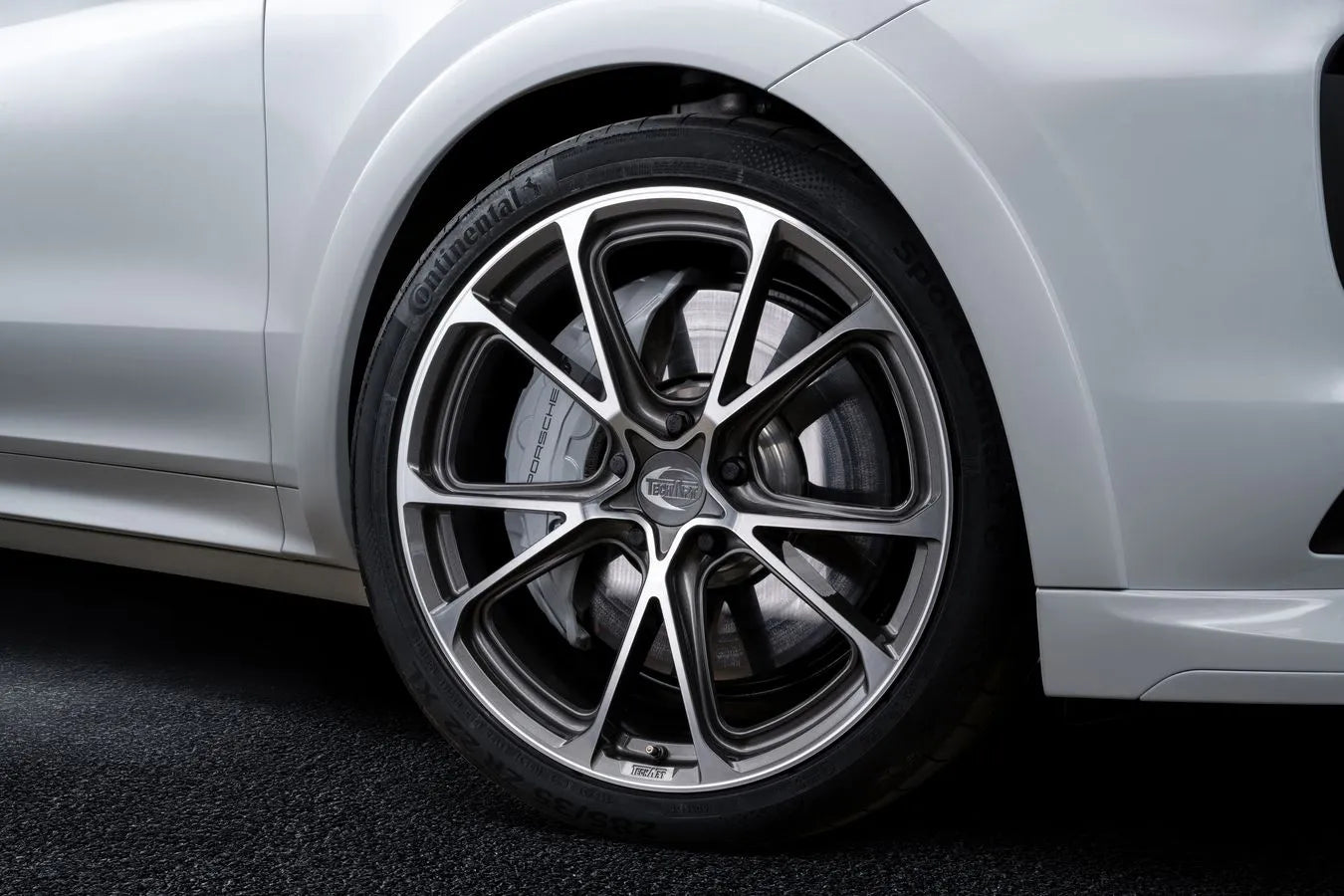 TECHART Formula VI Wheel Set for Porsche 911 Turbo (992)